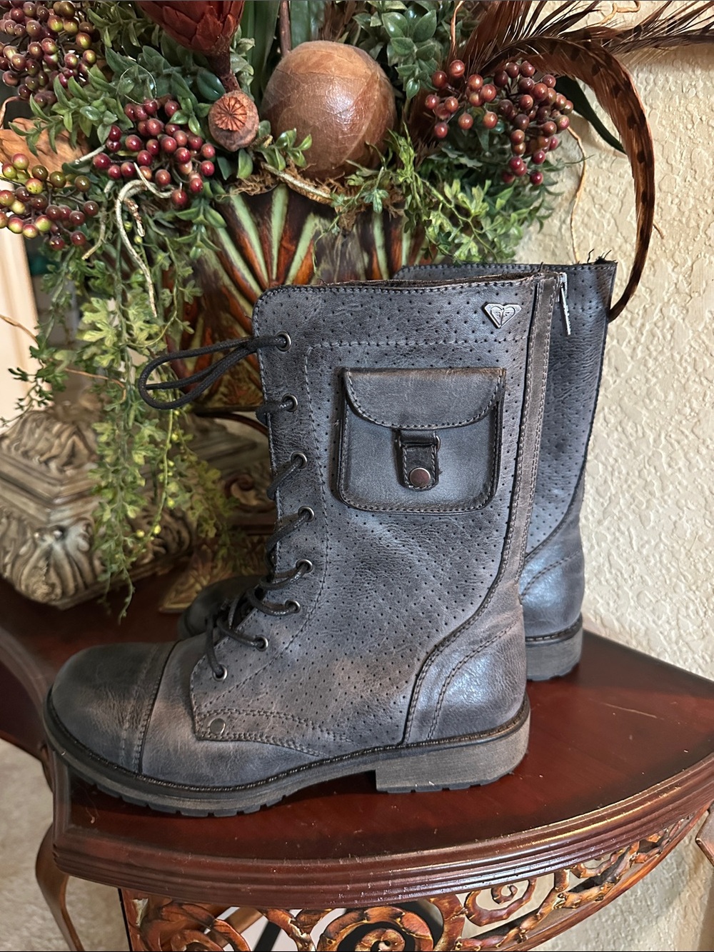 Roxy Women's Gray Lace-Up Combat Boots